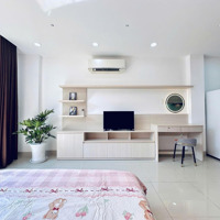 Căn Hộ Studio Ban Công Full Nội Thất Ngay Trần Hưng Đạo Q1 Gần Bùi Viện, Cầu Nguyễn Văn Cừ Q1