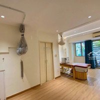 Nhà Nguyên Căn Đường Nguyễn Trãi, Quận 1, Trệt 3 Lầu, Giá Bán 40 Triệu/Tháng