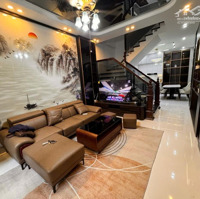 Bán Nhà Lê Trọng Tấn Thanh Xuân -44M2-Mt4- Full Nội Thất- Ô Tô Qua Nhà- Giá Đẹp 13.5 Tỷ-Trung Tâm