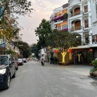 Ngộp Bank Cần Bán Gấp Nhà Đường Lê Văn Sỹ Quận 3,Diện Tích Hiếm Ngang 9X20M