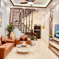 Thái Thịnh, 10M Ra Phố, Ngõ Ba Gác Thông, Nhà Mới, Lô Góc 3 Thoáng, Ở Cực Sướng, 39M2*5T