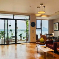 Cho Thuê Căn Hộ 165M2 View Trực Diện Hồ Tây, Full Nội Thất Tại Sun Grand City 69B Thuỵ Khuê, Tây Hồ