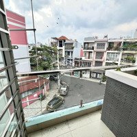 Căn Hộ Studio 40M2 Ban Công Gần Phan Xích Long, Phú Nhuận Full Nội Thất