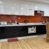 Bán Căn Hộ Sân Vườn Chung Cư 90 M2,2 Pn Tòa N07 Công Viên Cầu Giấy;O904.760.444
