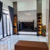 Hẻm 8M Hoàng Hoa Thám, 8M X23M, 180M2, 2 Tầng, Khu Vực Xây Hầm 7 Tầng, Giá Bán 24 Tỷ