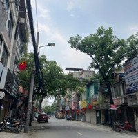 Giảm Mạnh Đất Mặt Phố Đê La Thành, Chỉ Hơn 300 Triệu/M, Lô Góc, Mặt Tiền 6.6M, Gần Ngã 5 Ô Chợ Dừa