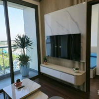 Bán Gấp Căn Hộ 2N 2 Vệ Sinhtòa H2 Full Đồ Mới Như Hình, View Sông Và Biệt Thự, Tầng Trung Giá Chỉ 4Tỷ3
