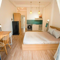 Thuê Phòng 30 M2 Ban Công Nguyễn Gia Trí Quận Bình Thạnh Gần Trường Hutech Gtvt Lh Trung 0393552498