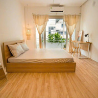 Thuê Phòng 30 M2 Ban Công Nguyễn Gia Trí Quận Bình Thạnh Gần Trường Hutech Gtvt Lh Trung 0393552498