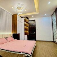 Bán nhà phố Hoàng Mai - Hoàng Văn Thụ, 43m, 4 tầng. Giá: 7.5 tỷ. LH: 0937158386
