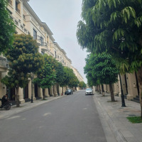 Căn 40 .Dt ; 56M2, 5 Tầng, Giá Bán 9 Tỷ 076 Triệu . Lh : 0942218658.