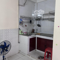 Cho Thuê Chung Cư Bình Phú 50M2, Sạch Sẽ, Thoáng Mát
