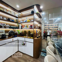 (Giá Thật) Chính Chủ Bán Căn 122M2 3 Phòng Ngủtầng Trung Full Nt Giá Bán 8.2 Tỷ Cc Golden Land
