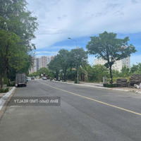 Hot.! Vị Trí Tốt- Giá Tốt. Cơ Hội Đầu Tư - Ở Cho Nhà Đầu Tư. Trục Đường 20 M Ngay Verosa. Q9.