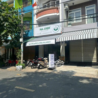 Bán Gấp Nhà Gần Cư Xá Ra Đa Quận 6 ,Vị Trí Đẹp ,Diện Tích4X15 , 1 Trệt 2 Lầu , 5 Phòng Ngủ,Shr . Liên Hệ: 093.150.2345