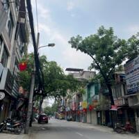 mặt phố ĐÊ LA THÀNH, mt 6,6m, 10 tầng, gần ngã 5 Ô CHỢ DỪA,  tòa văn phòng dòng tiền 1,5 tỷ/năm