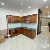 Cực Sốc Nhà 45M2, 5 Tầng, Thang Máy, Ô Tô Đỗ Cửa