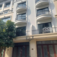 San Hô 6 Căn 18.Diện Tích; 60M2.5 Tầng. Giá: 11 Tỷ 035 Triệu Liên Hệ: 0942218658