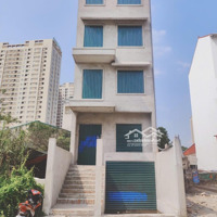 Bán Nhà Phân Lô,Hoài Đức, Diện Tích: 100M2, 4 Tầng Nổi 1 Hầm,Vỉa Hè,Ô Tô Tránh