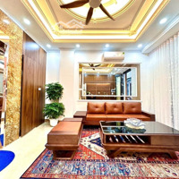 Nhà 6 Tầng Thang Máy Tại Yên Hoà 10.5 Tỷ