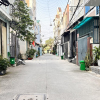 Giảm Giá Chỉ Còn 6,08 Tỷ Nhà Siêu Đẹp - Nội Thất Cao Cấp - Khu Vip Đường Thạnh Lộc 15 Q12!