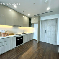 Bán Gấp Căn 2 Phòng Ngủ+, Diện Tích 62,3M2, 3.8 Tỷ Bao Phí, Masteri West Heights (Nhà Mới 100%)