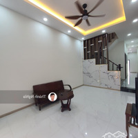 Hiếm! Nhà Đẹp 3 Tầng 77M2 4 Phòng Ngủ 3 Vệ Sinhcách Nguyễn Duy Trinh 50M Hẻm Xe Hơi Lướt Nhà