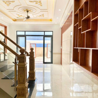 Bán Nhà Riêng Tại Thành Phố Dĩ An, Giáp Thủ Đức, 94M2, Giá Bán 2 Tỷ 950 Triệu, Sổ Hồng Riêng Chính Chủ
