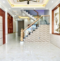 Bán Nhà Riêng Tại Thành Phố Dĩ An, Giáp Thủ Đức, 94M2, Giá Bán 2 Tỷ 950 Triệu, Sổ Hồng Riêng Chính Chủ
