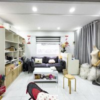 Bán Nhàhẽm Xe Hơi6M Đỗ Cửa - Trần Hưng Đạo Q1 - 5X10M - 3 Tầng - Giá Bán 9,9 Tỷ Tl