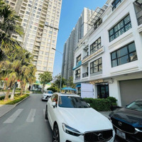 Chính Chủ Bán Gấp Nhà Phân Lô Lk Giảng Võ, Đống Đa 89M2 6Tmặt Tiền7.7M Ô Tô, Thang Máy Giá Rẻ 26.2 Tỷ