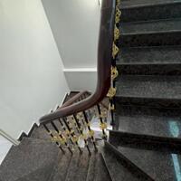 Bán nhà 6 tầng CCMN cho thuê đường ô tô tránh nhau lê quang đạo nam từ Liêm Hà Nội