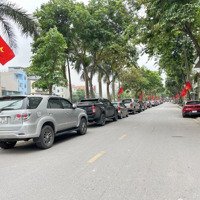 Hàng Hiếm Hoàng Cầu, Ô Tô Vào Cửa, Gần Hồ Điều Hoà,Trung Tâm Thương Mạikhu Nhiều Tiện Ích.