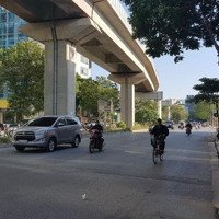 Hàng Hiếm Hoàng Cầu, Ô Tô Vào Cửa, Gần Hồ Điều Hoà,Trung Tâm Thương Mạikhu Nhiều Tiện Ích.