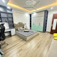 Siêu Phẩm Lạc Long Quân. Mặt Tiền Rộng . Ngõ Thông Thoáng , Full Nội Thất Đẹp ,