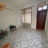 Cho thuê nhà nguyên căn Phố Minh Khai 3 tầng x 60m2, 4 ngủ, KD online kết hợp ở gđ, 15 Triệu