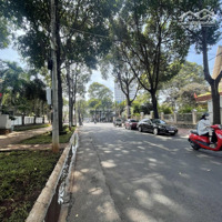 Bán Cặp Biệt Thự Sân Vườn 640M2 (22.7X29) Hẻm 6M Oto Tránh Nhau Bãi Trước Giá Bán 40 Tỷ /2 Căn.