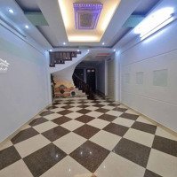 Chủ Cần Bán Gấp Nên Hạ Chào Hơn 2 Tỷ Cho Căn Nhà Ngõ Kinh Doanh Ô Tô Tránh,Diện Tích50M2, 3T,Mặt Tiền4,6M