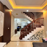 Bán Nhà Mp Văn Quán,Diện Tích40 X 4 Tầng, Oto Vào Nhà, Kinh Doanh Sầm Uất, Gần Chợ Đầu Mối
