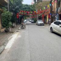 Bán nhà  phân lô Phố Phạm Tuấn Tài, quận Bắc Từ Liêm 6 tầng, mặt tiền 3.7m, diện tích 35m2
