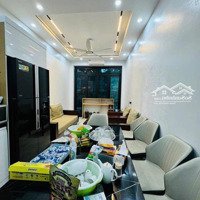 Cần Bán Nhà Tạ Quang Bửu,Diện Tích77Mx4 Tầng,Mặt Tiền3,4M, 22,3 Tỷ. Liên Hệ: Em Nguyên 0969054228