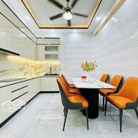 Nhà Mới Full Nội Thất _Ngô Gia Tự _Quận 10.(Nhỉnh 8Tỷ)