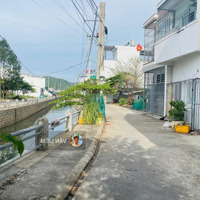 Bán Lô Đất 2 Mặt Tiền - Bao Tiện Ích Xung Quanh Trước Và Sau Gần Chợ Hòn Rớ - Đg Bạch Thái Bưởi -