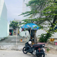 Bán Lô Đất 2 Mặt Tiền - Bao Tiện Ích Xung Quanh Trước Và Sau Gần Chợ Hòn Rớ - Đg Bạch Thái Bưởi -