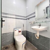 Nhà trệt lầu 3 phòng ngủ gần Chợ An Thới Bình Thủy