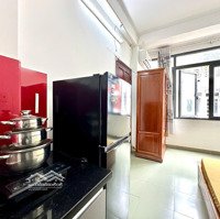 Ngay Nhà Thi Đấu Phú Thọ, Đh Bách Khoa, Cửa Sổ Thoáng Full Nội Thất