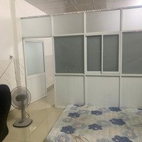 Cho Thuê Nhà Nguyễn Kiệm, Cạnh Đh Gia Định, 2 Ngủ, Nhà Mới Có Vỉa Hè, 6. 5 Triệu (Tl)
