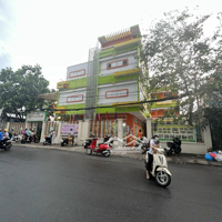 Hạ Giá Bán 5 Tỷ! Chdv Ngay Hàng Xanh - 10X25M - Kc: Hầm 6 Tầng - Hđt: 170 Triệu/Tháng - Giá Bán: 26 Tỷ