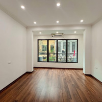 Nhà Đẹp Hoàng Văn Thái, Phân Lô Quân Đội, Thang Máy, Kd Đỉnh, Ô Tô Tránh Liên Hệ: 0944057668