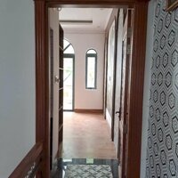 Nhà trệt lầu 3 phòng ngủ, Khu dân cư ngang Bệnh Viện Nhi Đồng Cần Thơ